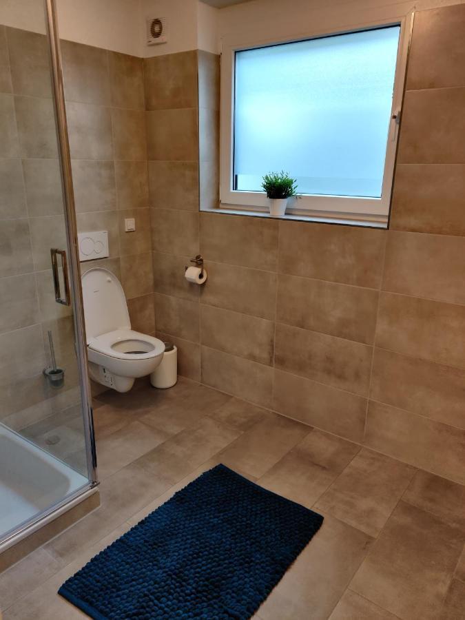 Moderne Neubau Apartment